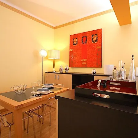Corso Francia 1br Apartment