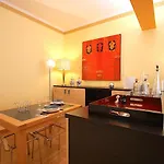 Corso Francia 1br Appartement